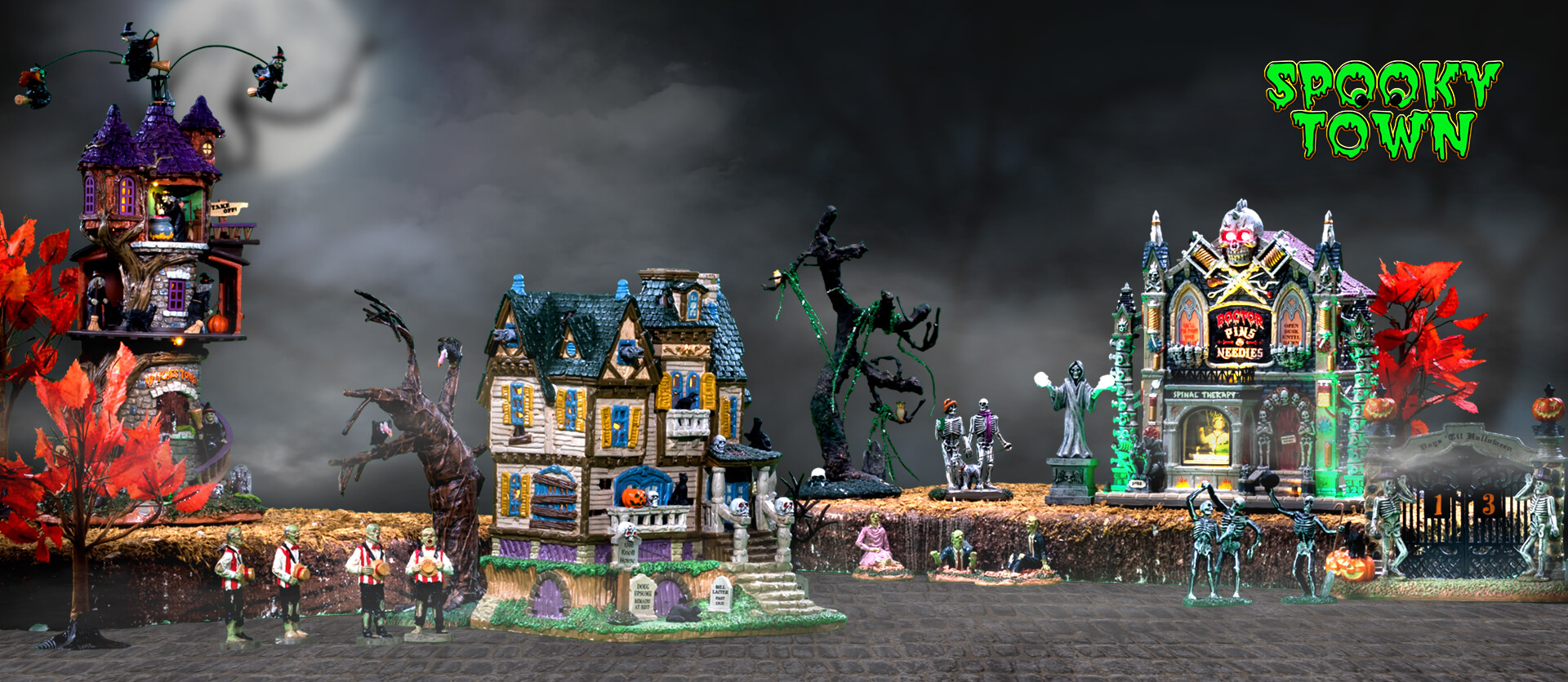 lemax-spooky-town-halloween-village-collection